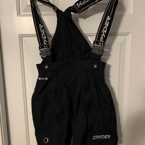 Spyder Youth Race Shorts - Size 8