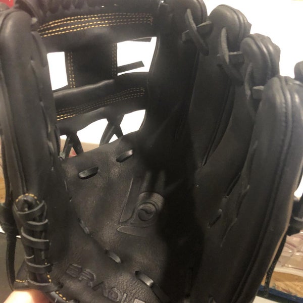 New Bradley Youth Baseball Glove