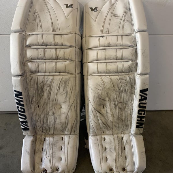 35+2” Vaughn Velocity V6 2000 Pro Goalie Leg Pads Senior