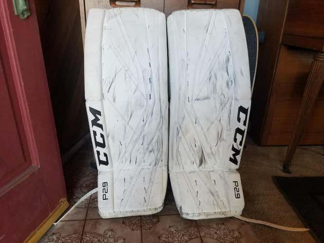 32" CCM Premier P2.9 Goalie Leg Pads Intermediate