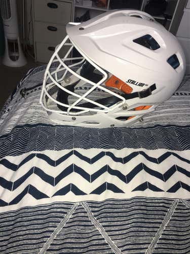 Player Stallion 550 Helmet Adult