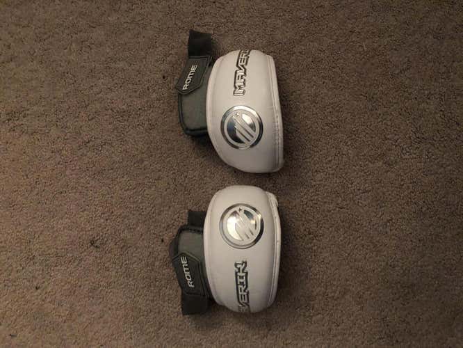 New Large Maverik Rome Arm Pads