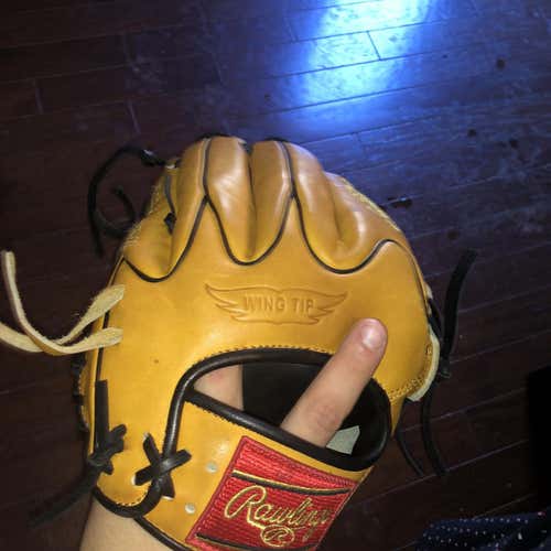 Heart of the Hide Baseball Glove