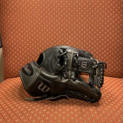 A2000 Baseball Glove