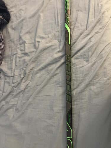 New Bauer Supreme ADV Hockey Stick Righty Mid Senior