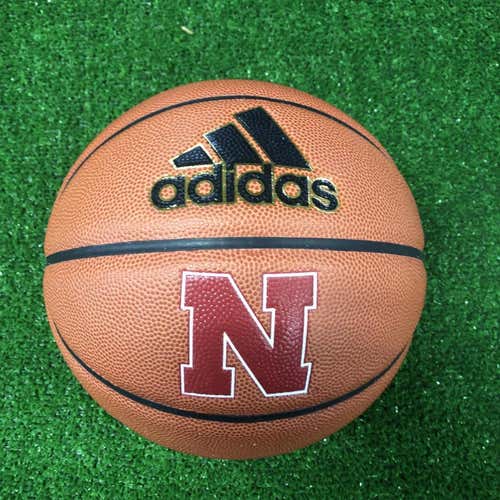 New Adidas Basketball 29.5 Nebraska Nice