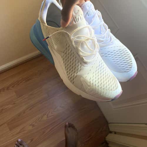 Unisex Men's 10.5 (W 11.5) Nike Shoes Adult