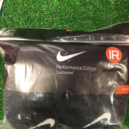 Large Nike Low Cut Socks Adult Black Size 8-12 Mens