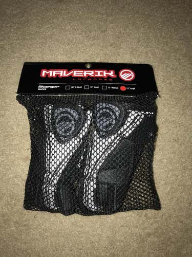 New Player Maverik Charger Lacrosse Gloves
