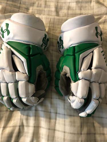 Manhattan Under Armour Command Pro 2 Lacrosse Gloves