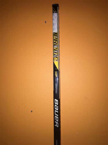Team Supreme Hockey Stick Righty Mid Intermediate