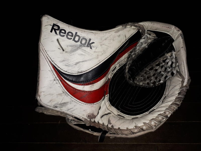 Reebok Premier 3 Goalie Glove Regular Senior