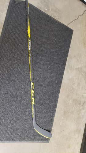 New CCM Tacks 6052 Hockey Stick Lefty Unknown Intermediate