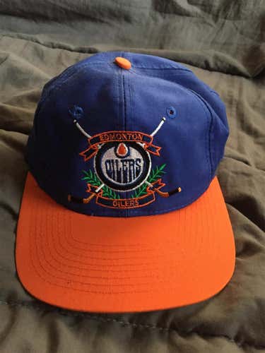 VINTAGE Edmonton Oilers SnapBack Hat 1990s
