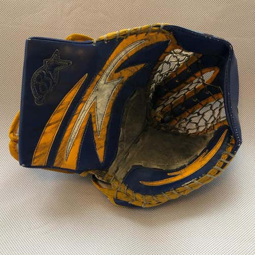 Pro Stock Return Brian's Gnetik Ice Hockey Goalie Glove Regular SR. Jeff Lerg #2 Practice Palm