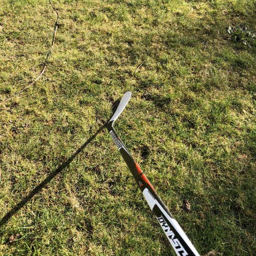 Dynasty HD1 Hockey Stick Righty Mid Senior
