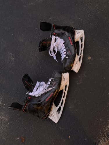 1xle Hockey Skates Senior Size 9
