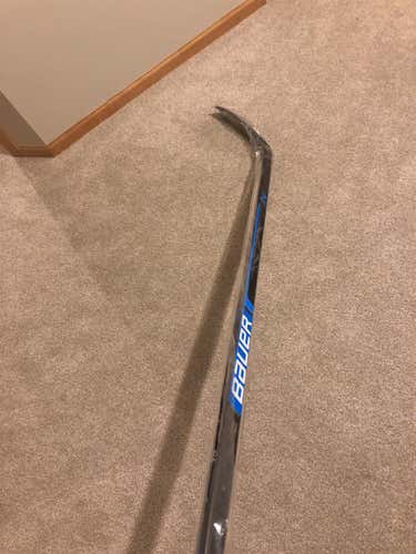 New Nexus 2N Pro Hockey Stick Righty Toe Senior Pro Stock