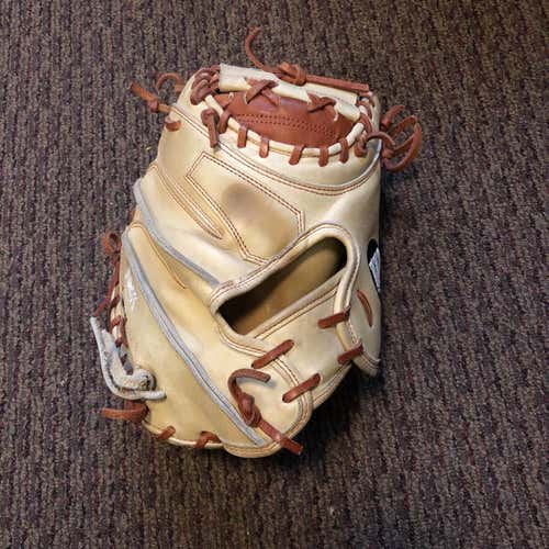 A2K M1 Baseball Glove
