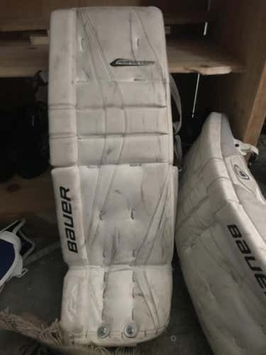 29" Bauer Reactor 7000 Goalie Leg Pads Intermediate