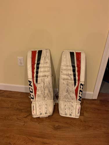 28" Extreme Flex 760 Goalie Leg Pads Junior