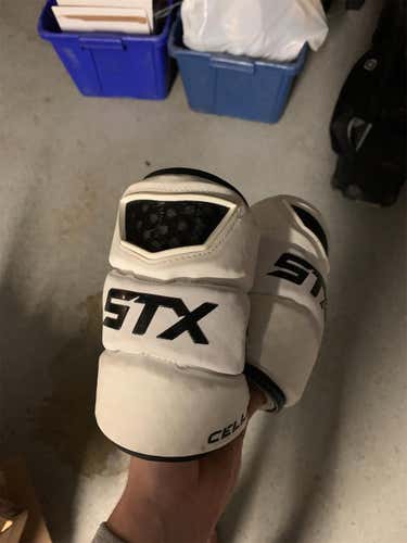 Medium Cell III Arm Pads