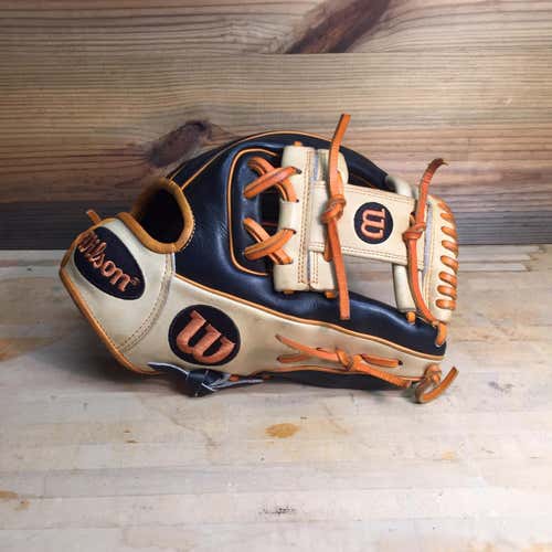 A2000 Altuve JA27 11.5