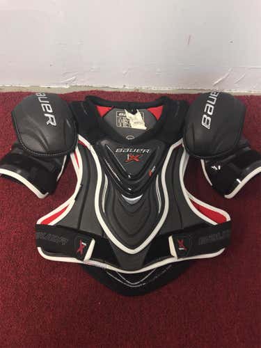 New Bauer Vapor 1X Shoulder Pads Item# MINNSH1
