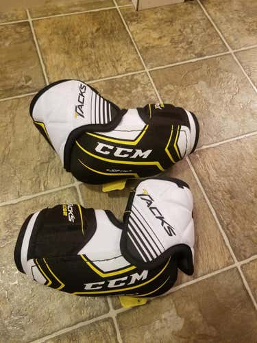 Large CCM Tacks 5092 Elbow Pads Senior