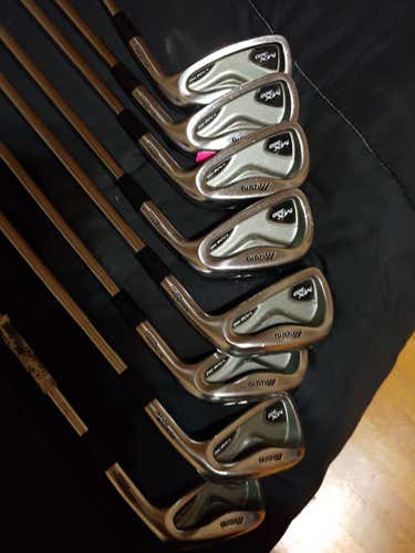 Men's Mizuno Iron Set Righty