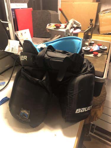 Large Bauer Prodigy Goalie Pants Junior