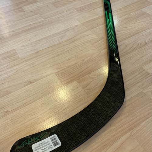 Supreme ADV Hockey Stick Righty Intermediate