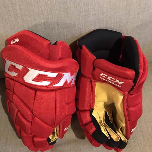 Pavel Datsyuk Detroit Red Wings 14” CCM Hockey Gloves HGTKXP Senior Pro Stock