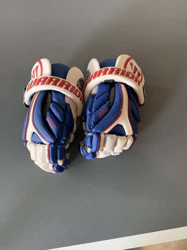 Warrior Evo Pro Lacrosse Gloves