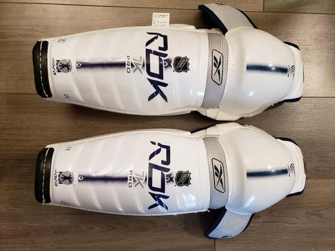 New Reebok 7k Pro Shin Pads Senior Pro Stock