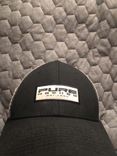 Pure hockey, trucker hat (adjustable)