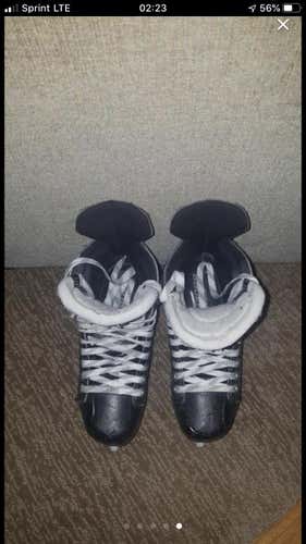 Vapor X700 Hockey Skates Senior  Size 7