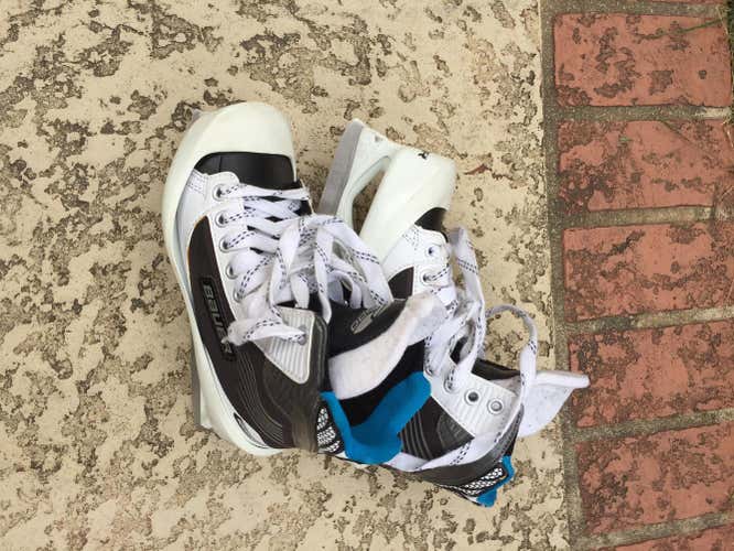 Bauer Reactor 2000 Hockey Goalie Skates Junior Size 3.5