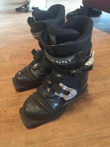 Garmont Veloce Telemark Ski Boots