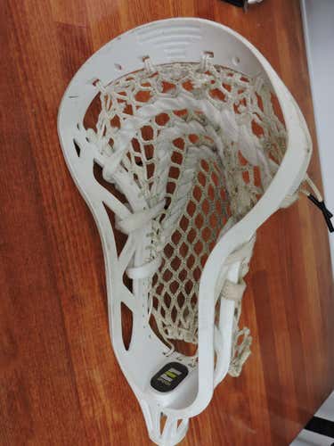 Epoch Hawk Head strung
