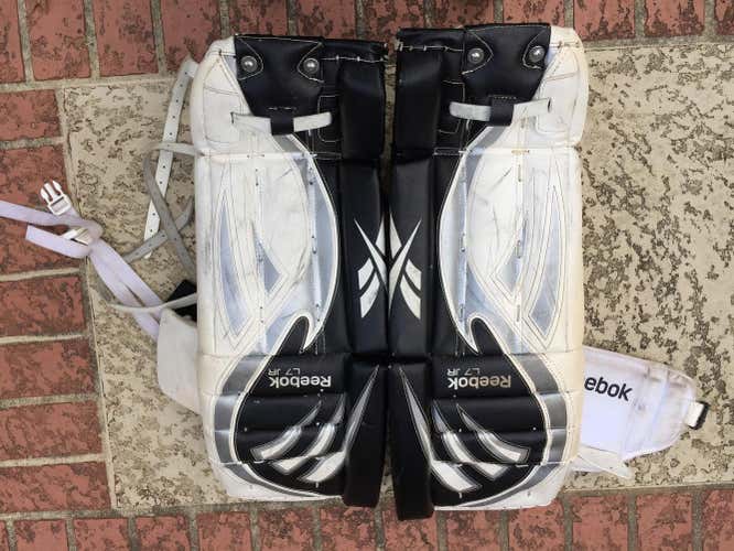 28+1" Reebok L7 7K Goalie Leg Pads