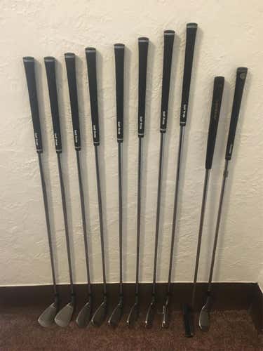 Men's M4 Iron Set Righty