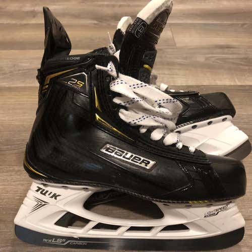 Supreme 2S Pro Hockey Skates Senior  Size 8