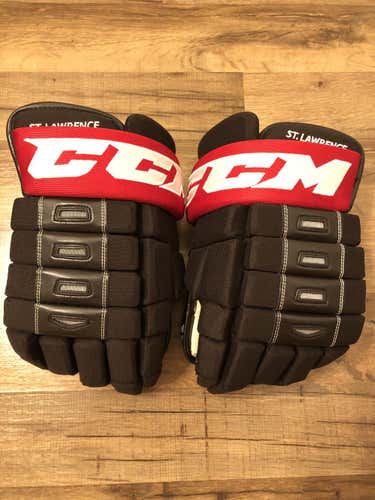 Pro stock (St. Lawrence University) CCM Gloves Senior