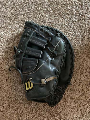 A2000 Baseball Glove