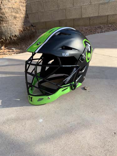 True Utah Evo Helmet Adult