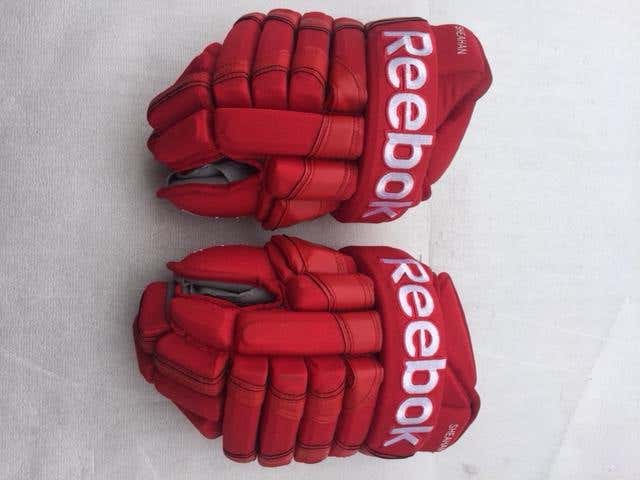 Red New Reebok 852 Gloves Senior Pro Stock