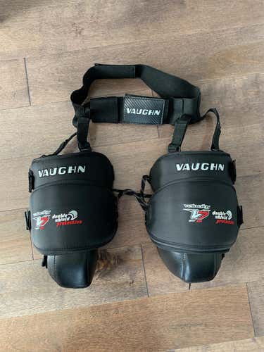Vaughn Velocity, V7, INT XR, Knee Guards