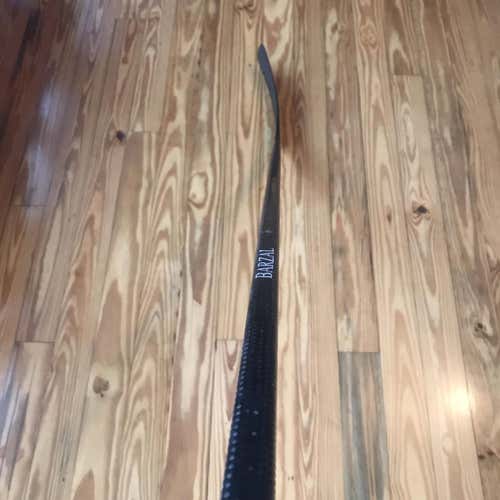 New Barzal Hockey Stick Mid Senior Pro Stock