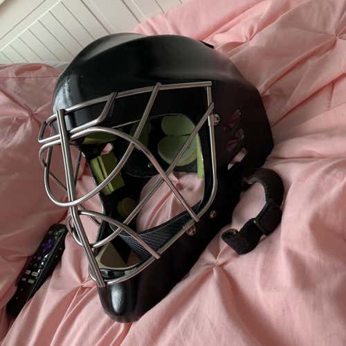 Black  Sportmask Mage Goalie Mask Senior